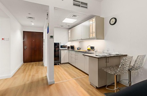 Jumeirah Lake Towers Apartment | FIRST CLASS 1BR Urban Comfort in Vibrant JLT