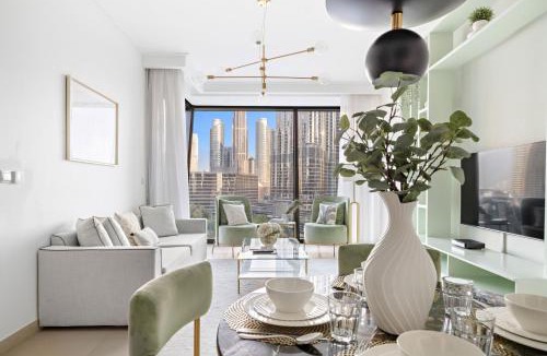 Downtown Dubai Apartment | FIRST CLASS 1BR with full BURJ KHALIFA View