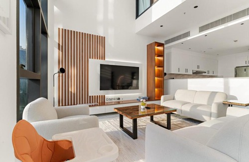 DIFC Apartment | FIRST CLASS 2BR Elegant Duplex Haven