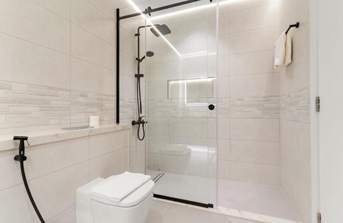 DIFC Apartment | FIRST CLASS 2BR Elegant Duplex Haven