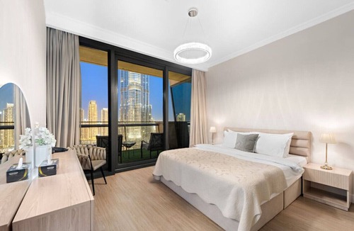 Downtown Dubai Apartment | FIRST CLASS | 3BR | Burj Khalifa & Fountain view