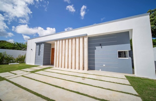 La Mulata Villa | First Class 4br King Size Villa In Sosua Town!