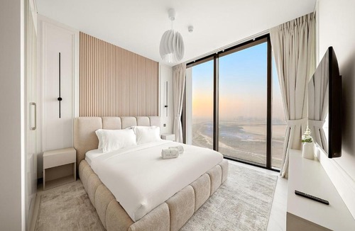 Nad Al Sheba Apartment | FIRST CLASS 4BR Sobha Skyline Luxury