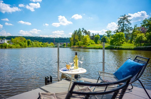 Mettlach Boat Rental | First class on the water - Joylife Boats