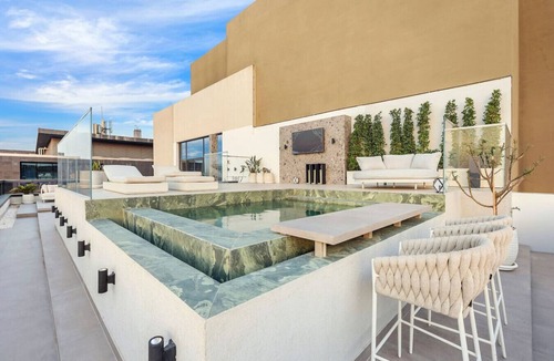 Al Wasl Apartment | FIRST CLASS | Penthouse | Elegance Meets Luxury