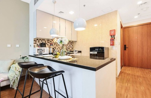 Jumeirah Village Triangle Apartment | FIRST CLASS | Studio | Cozy Vibes | Stylish Escape