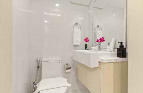 Dubai Apartment | FIRST CLASS VILLA Spacious for Family Getaways