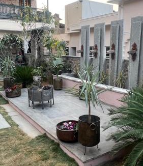 Mandawa Hotel | First Courtyard