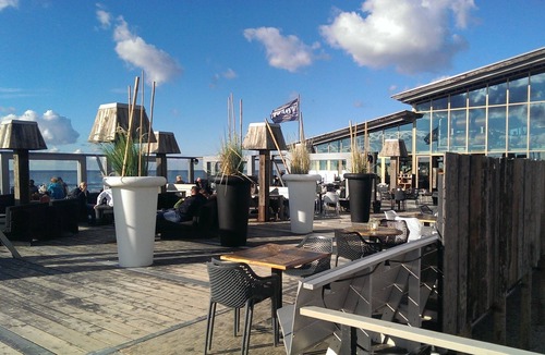 Callantsoog Apartment | First floor apartment with south-facing terrace approx. 200 m to the beach