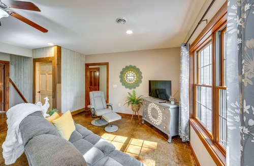 Belleville Apartment | First-Floor Belleville Apartment with Patio!