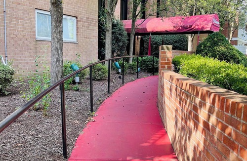 Elkins Park Apartment | First‑Floor Comfort: 2BR/2BA Condo w/Private Parking, Contact us for Discount