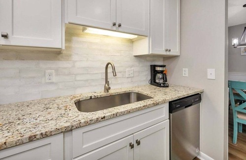 Demere Park Condo | First floor condo with access to heated pool!