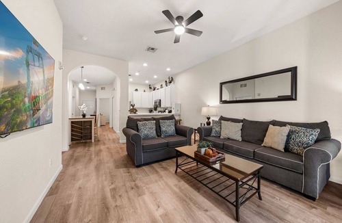 Bahama Bay Condo | First Floor Updated Condo 15 Minutes To Disney