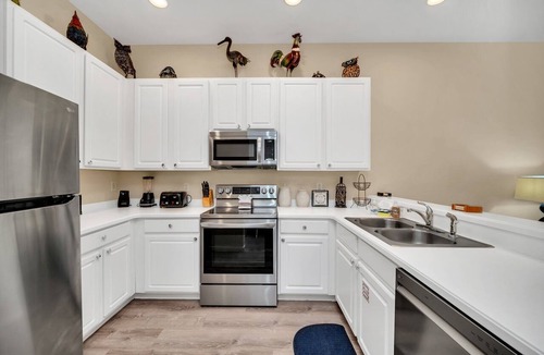 Bahama Bay Condo | First Floor Updated Condo 15 Minutes To Disney