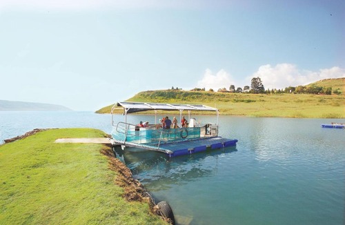 Phuthaditjhaba Hotel | First Group Qwantani