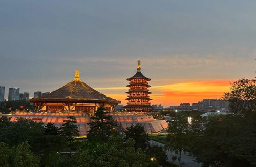 Chanhe Hui District Hotel | First Sight Hotel,Next to Yingtianmen Imperial City,Provide Airport and High-Speed Rail Station Pickup