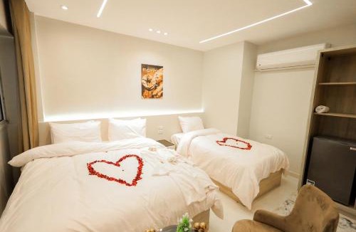 Al Haram Apartment | First Site OF Pyramids View & Jacuzzi