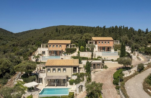 Fiskardo Villa | Fiscardo View Villas - Villa Dentrolivano