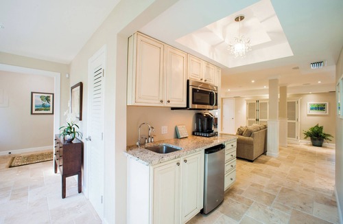 North Side House | Fischer's Reef: Spacious, Luxury Beach Villa w/Heated Infinity Pool & Amazing Snorkeling