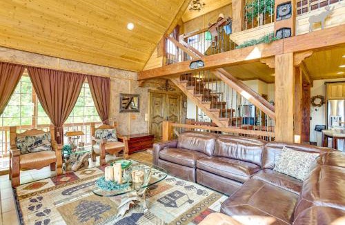 Fish Haven House | Fish Haven Cabin w/Game Room, Views + Deck!
