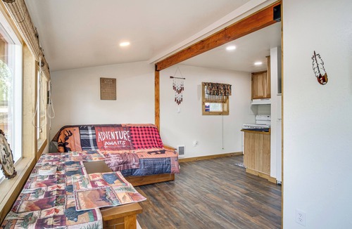 Chiloquin Cottage | Fish & Hike: Peaceful Cabin on Williamson River
