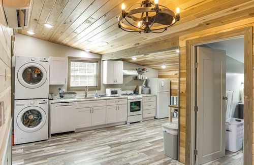 Baxter Apartment | Fish & Hike: Studio on Cane Creek