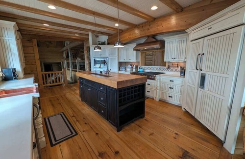 Park Rapids House | Fish Hook River Log Home w/Theater & Dock!