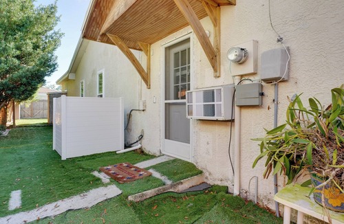 Palm Harbor Apartment | Fish & Kayak: Palm Harbor Studio w/Pool Access!