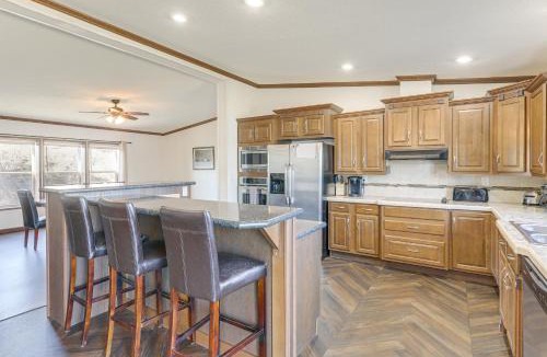 Buffalo House | Fish & Relax Fireside: Mink Lake Retreat!