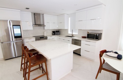 Miami Beach Apartment | FISHER ISLAND: fully renovated, huge balcony, ultimate luxury experience
