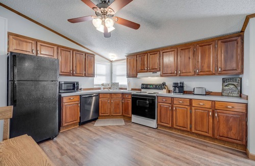Elizabethton House | Fisherman's Dream! Directly on the beautiful Watauga River! Walk in access!
