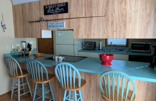 Lorida Cottage | Fisherman's Dream Lorida,Lake Istokpoga,Highlands,Lake Placid, Sebring Raceway!