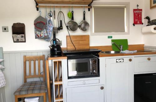 Harris House | Fisherman's Hut