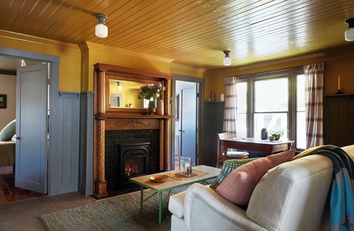 Marconi Cottage | Fisherman’s Camp - Beach front cottage and vintage trailers.