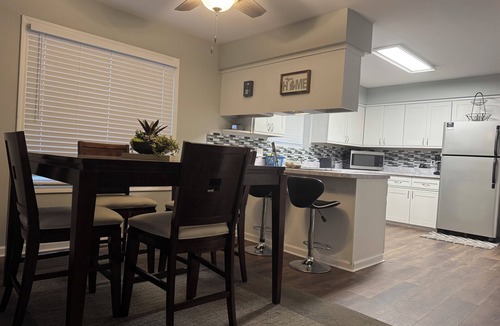 Harrison House | Fisherman’s haven just steps from Lake St. Clair and boat launches