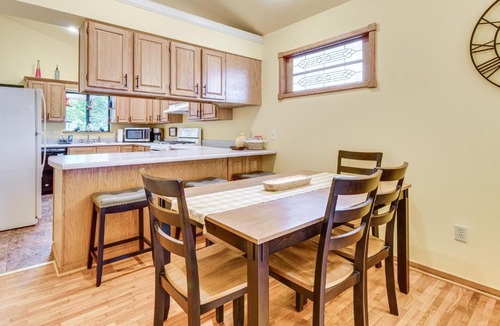 Cotter House | Fishermen's Oasis! Steps to Dtwn & White River