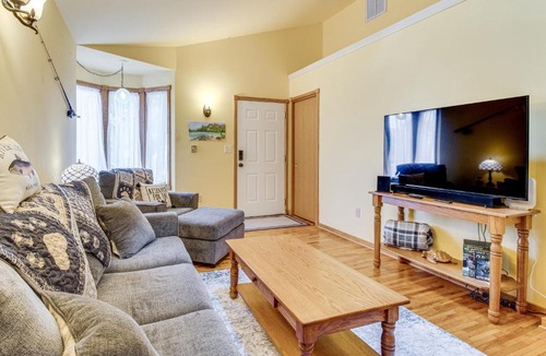Cotter House | Fishermen's Oasis! Steps to Dtwn & White River