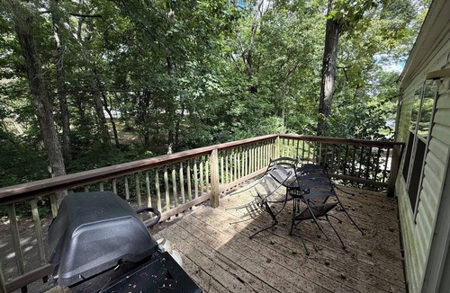 Murphysboro Cabin | Fishing Cabin next to Kinkaid Lake