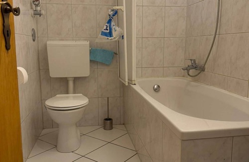Hemsbach Condo | Fitters' apartment Hemsbach, Graudenzer Weg 1, 1st floor