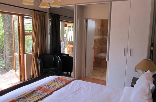 Woodmead Bed & Breakfast | Five A Morris