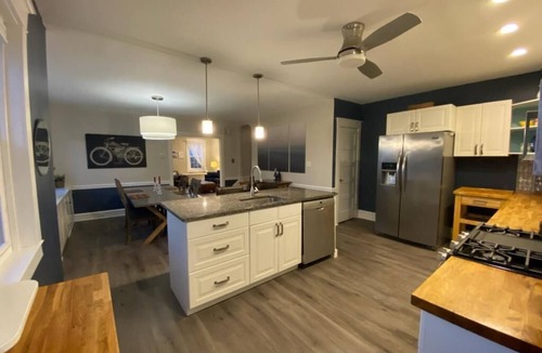 Narberth House | Five bedroom 2.5 Bath Main Line charmer w/office and hot tub deck in Narberth.