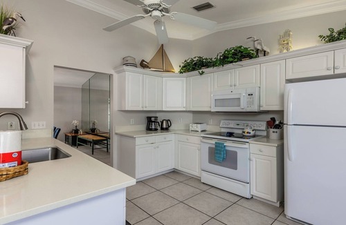 Marco Island House | Five bedrooms with beach access.
