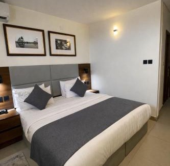 Ofin Hotel | Five Clover Monastery Road