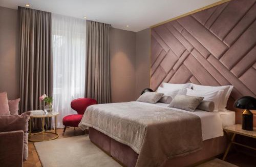 Split Bed & Breakfast | Five Elements Luxury Rooms