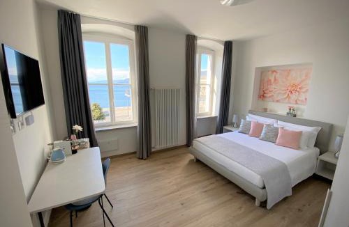 Trieste City Centre House | Five Flowers Guest House