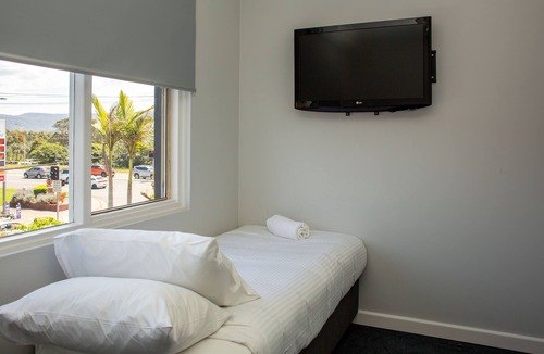 Cringila Hotel | Five Islands Hotel