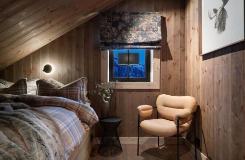 Fla Municipality Villa | FJELLRO Private Alpine Lodge Høgevarde