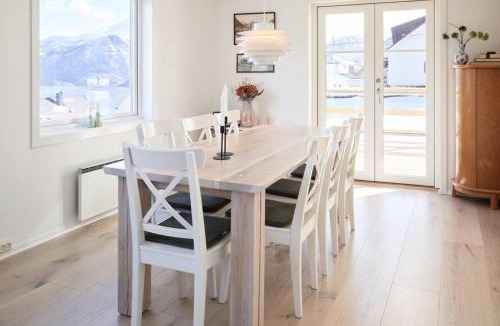 Møre og Romsdal House | Fjord Panorama