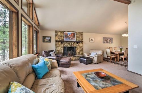 Flagstaff House | Flagstaff Home w/Back Deck - 5 Mi to Downtown