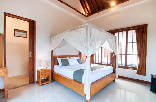 Nyuh Kuning Hotel | Flamboyant Villa Ubud